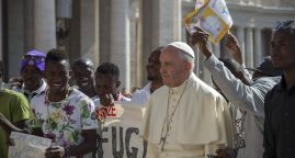 Non, le Pape n’est pas responsable de la crise migratoire