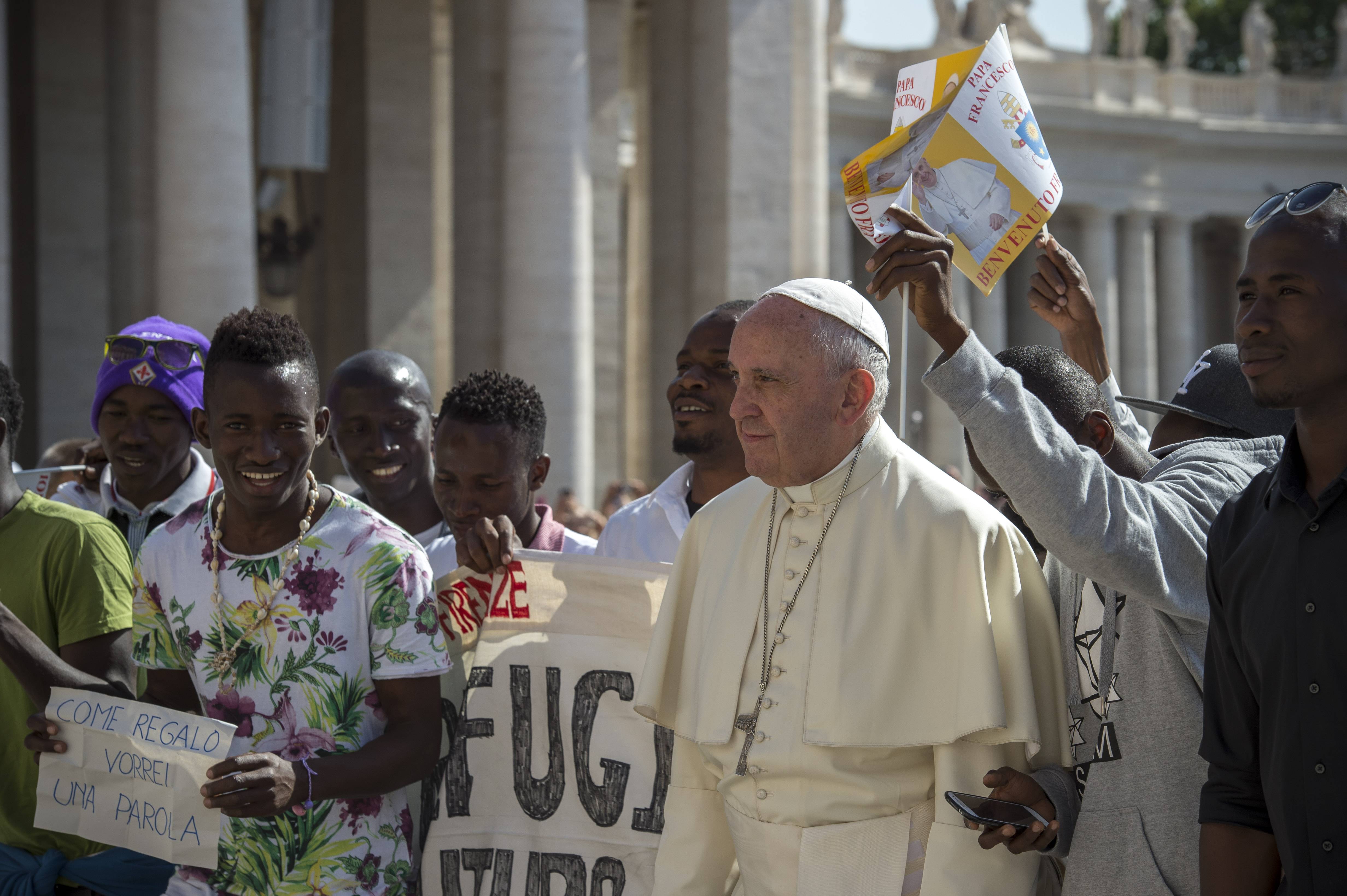 Non, Le Pape N’est Pas Responsable De La Crise Migratoire - Diplomatie ...