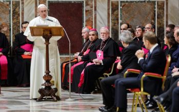 Prophétique et lucide, le Pape François rappelle aux fondamentaux les chefs d’État et de gouvernement de l’Union Européenne