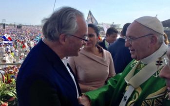 Journées mondiales de la jeunesse : le Grand Hospitalier salue le pape François à Panama