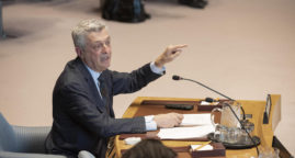 UN’s Grandi slams ‘toxic language of politics’ aimed at refugees, migrants