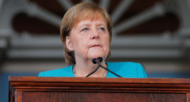 Angela Merkel: «Abattez les murs de l’ignorance et de l’étroitesse d’esprit!»